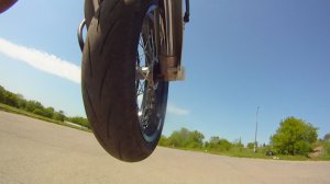 FILE0021.MOV_snapshot_01.40_[2012.05.19_21.59.18].jpg